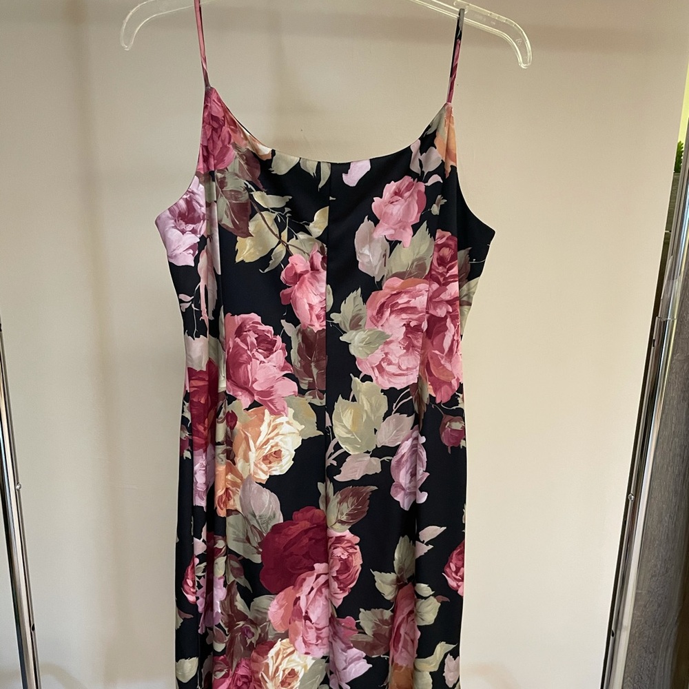 Floral Sundress 🌺 - Picture 4 of 5